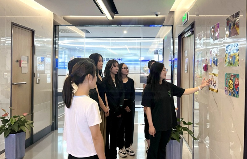 智引公司:念好服務“三字訣” 當好女職工的“娘家人”