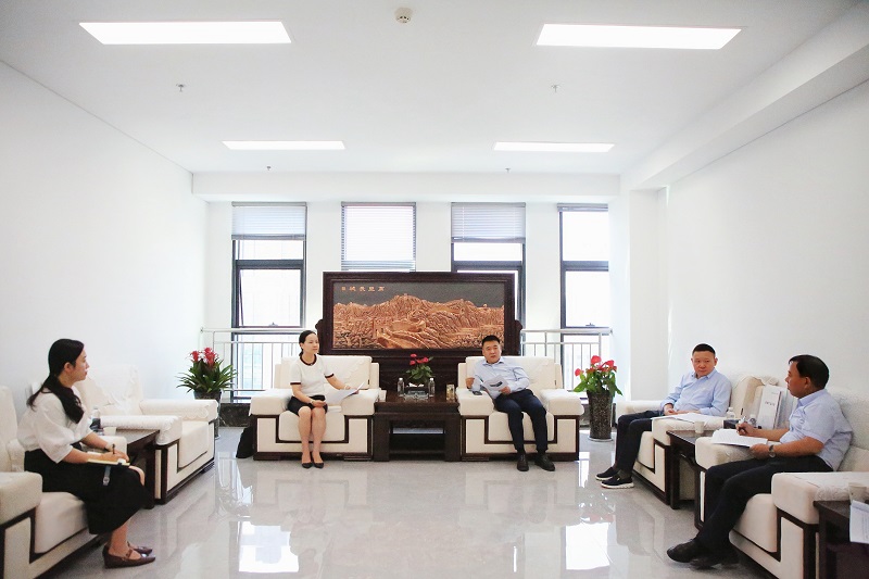 杜永康帶隊前往神木煤化工公司開展業(yè)務(wù)交流