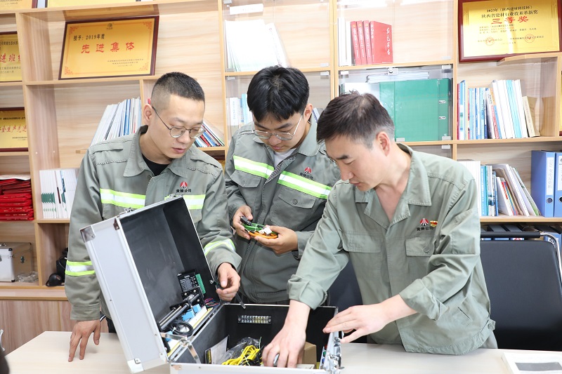 黃陵公司：答好“期中卷” 跑贏“下半場”