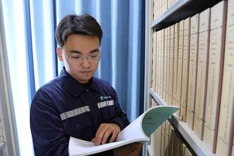 神木恒穩(wěn)公司：青春賦擔當 實干映初心——記陜煤集團2023-2024年度優(yōu)秀共青團員韓汭辰